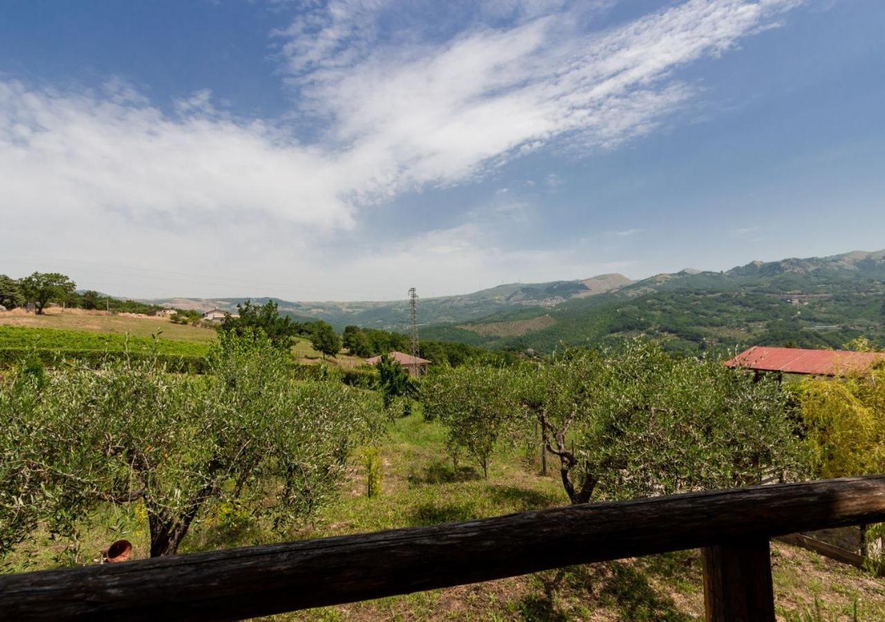 Agriturismo La Vammora Laviano Exterior foto