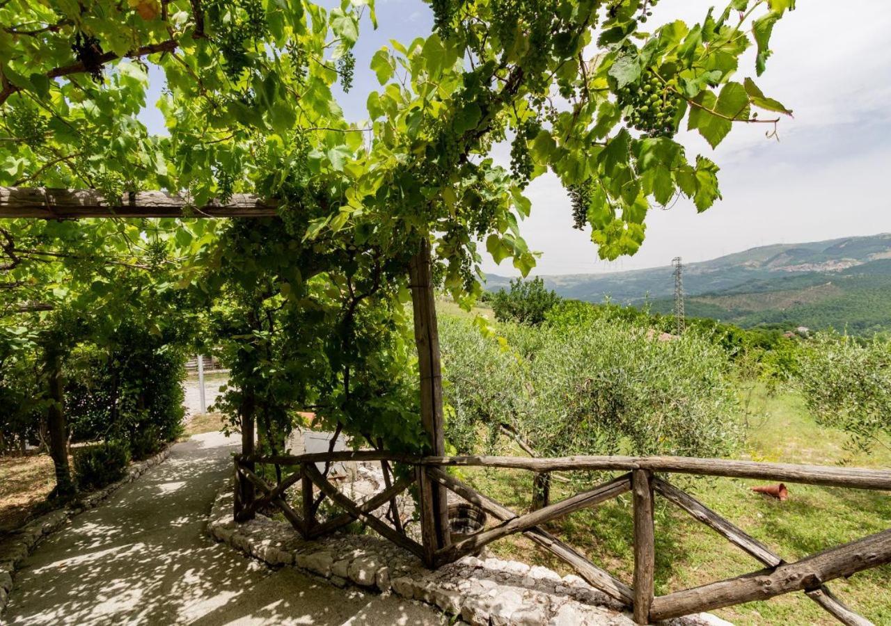Agriturismo La Vammora Laviano Exterior foto